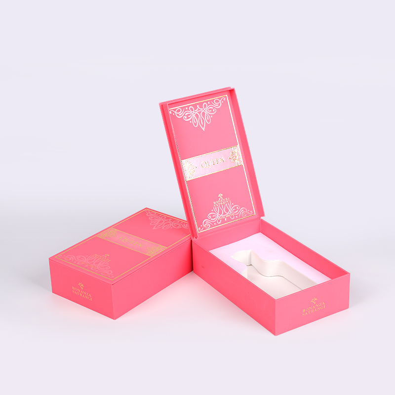 골드 핫 스탬핑이있는 순수한 사막 향수 상자